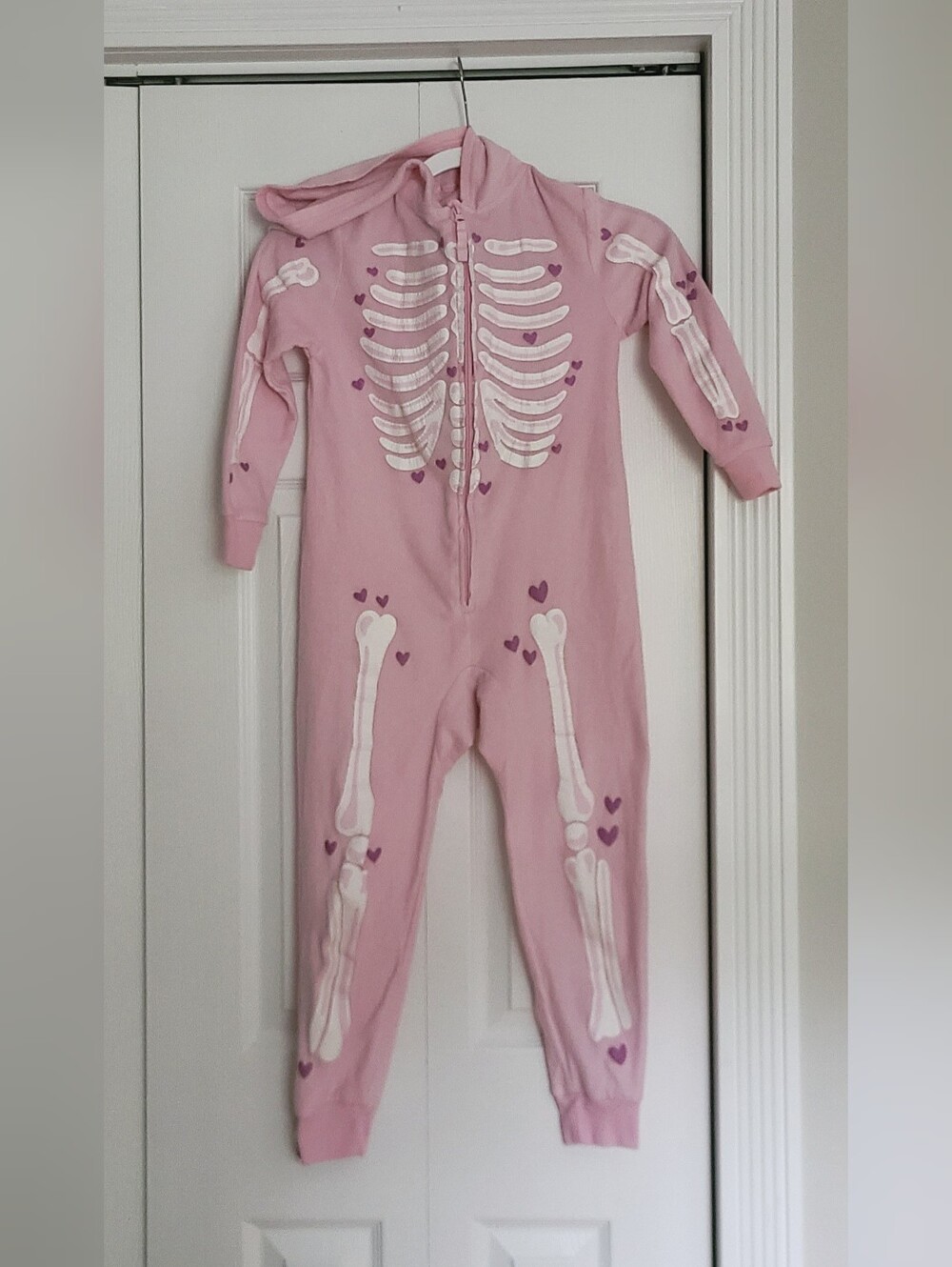 Girls 1 Piece Pink Halloween Skeleton Pajamas Size 6/7